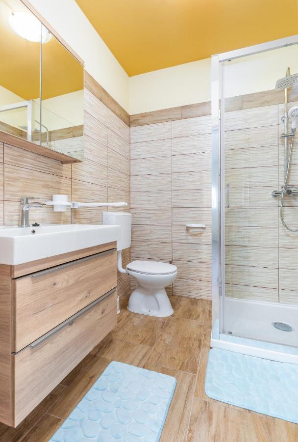 Apartmani Monte Pula Zewnętrze zdjęcie